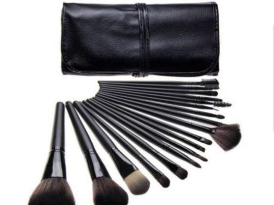 kit pennelli make-up